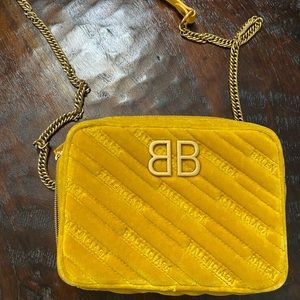Balenciaga reporter velvet bag